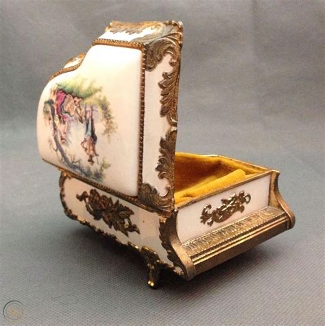 vintage sankyo music boxes